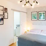 Green & cozy apartment - 15 min to city center